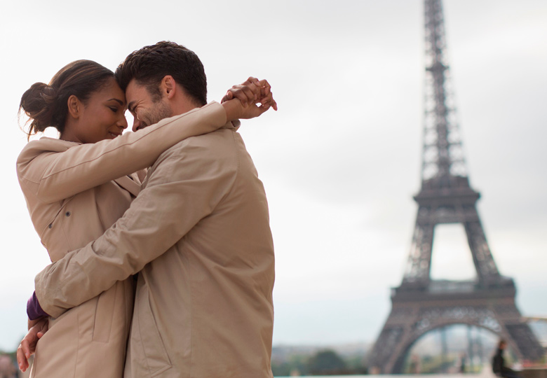 viaje romántico en pareja a parís